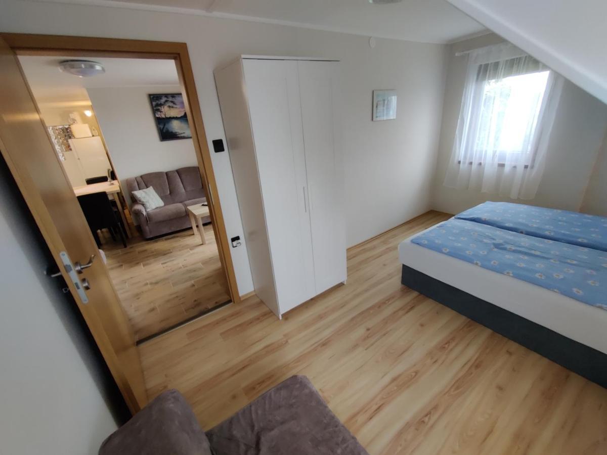Bertalan Apartman Вонярцвашхедь Экстерьер фото